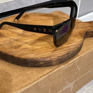 Louis Vuitton Black and Gold Sunglasses